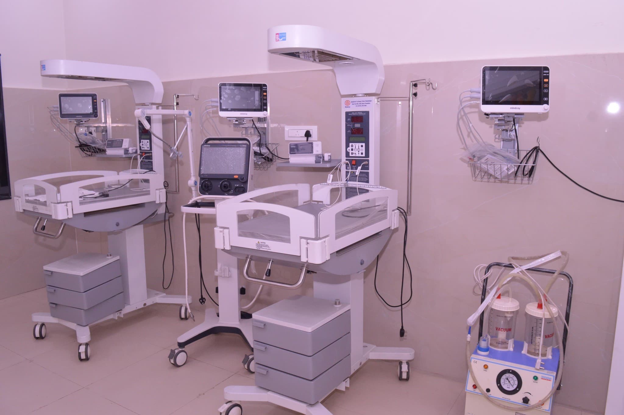 Neonatal Intensive Care Unit (NICU), image 2